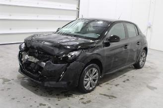 krockskadad bil auto Peugeot e-208  2023/8