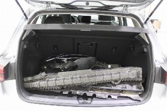 Volkswagen Golf  picture 16