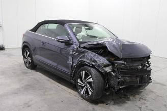 Volkswagen T-Roc  picture 2