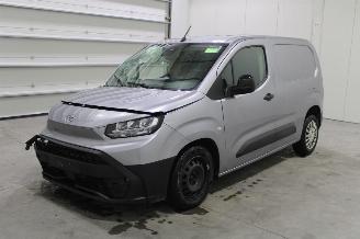 skadebil auto Toyota ProAce CITY 2025/7