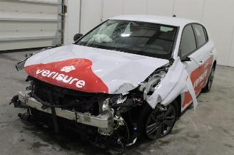 krockskadad bil auto Peugeot 308  2025/7