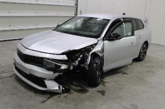 skadebil auto Opel Astra  2024/10