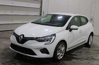 skadebil auto Renault Clio  2021/4