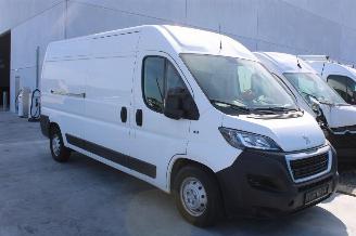 Vrakbiler auto Peugeot Boxer  2022/8
