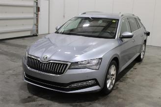 Vrakbiler auto Skoda Superb  2020/1