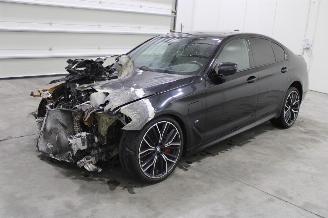 Vrakbiler auto BMW 5-serie 545 2021/1