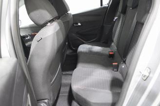 Peugeot 208  picture 11