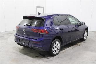 Volkswagen Golf  picture 3