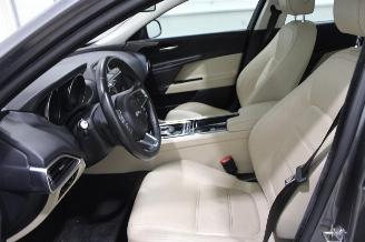 Jaguar XE  picture 11