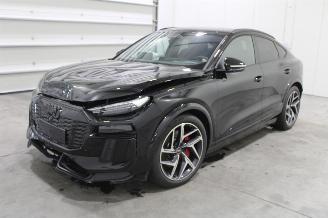 krockskadad bil auto Audi SQ6 e-tron 2025/11