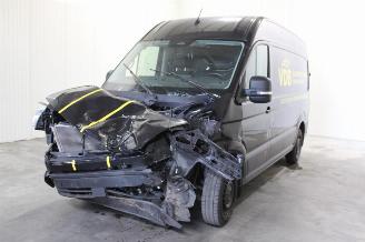 krockskadad bil auto Volkswagen Crafter  2025/1