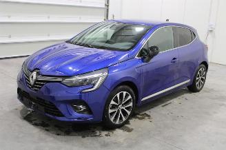 škoda osobní automobily Renault Clio  2023/4