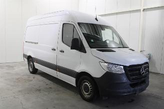 Mercedes Sprinter  picture 2