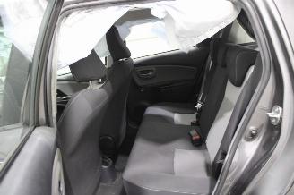 Toyota Yaris  picture 11