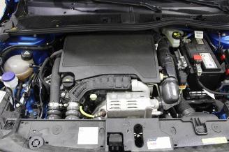 Peugeot 208  picture 15