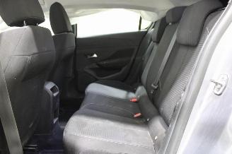 Peugeot 308  picture 12