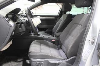 Volkswagen Passat  picture 11