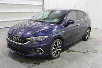 skadebil auto Fiat Tipo  2018/3