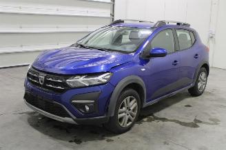 krockskadad bil auto Dacia Sandero  2022/10