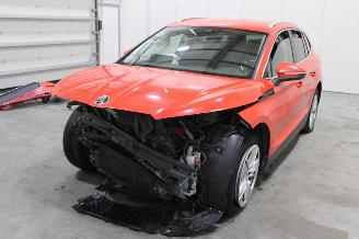krockskadad bil auto Skoda Enyaq  2021/9