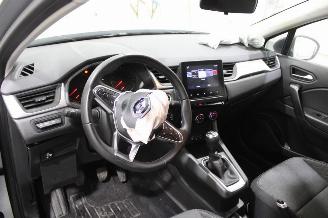 Renault Captur  picture 9