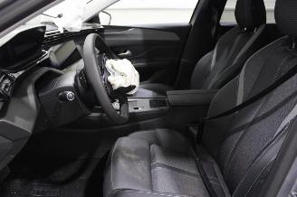 Peugeot 308  picture 10