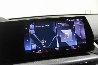 BMW iX1  picture 15