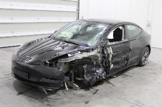 skadebil auto Tesla Model 3  2022/11