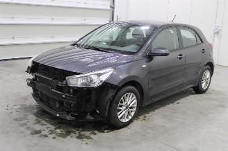 krockskadad bil auto Kia Rio  2017/6