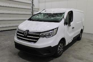 Uttjänta bilar auto Renault Trafic  2025/3