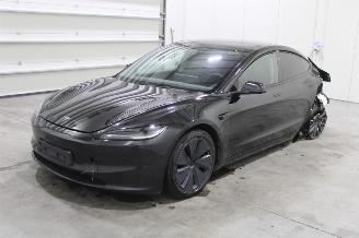 Vrakbiler auto Tesla Model 3  2024/3