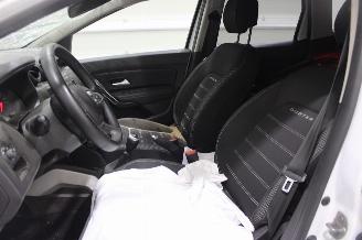 Dacia Duster  picture 10