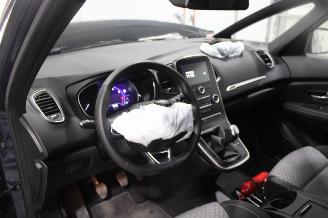 Renault Scenic  picture 9