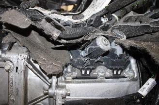 Renault Clio  picture 16