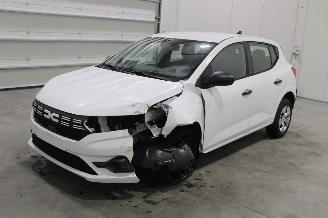 Voiture accidenté Dacia Sandero  2025/11