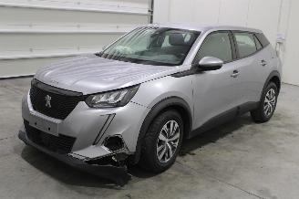 krockskadad bil auto Peugeot 2008  2020/10