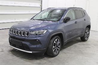 krockskadad bil auto Jeep Compass  2023/1