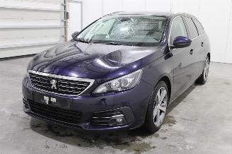Unfallwagen Peugeot 308  2020/6
