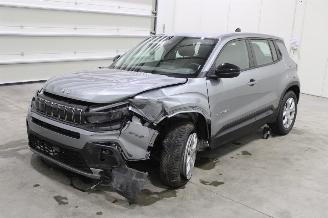 damaged passenger cars Jeep Avenger  2025/6