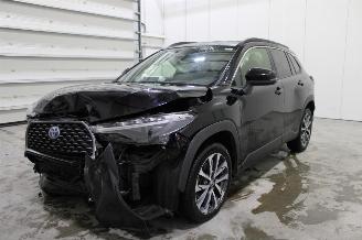 damaged passenger cars Toyota Corolla Cross  2023/1