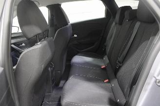 Peugeot 308  picture 12