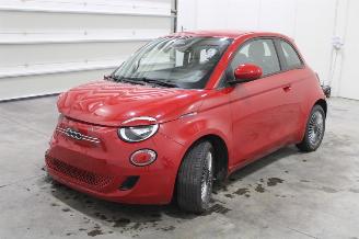 Unfallwagen Fiat 500  2024/1
