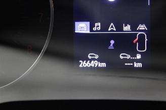 Renault Captur  picture 13