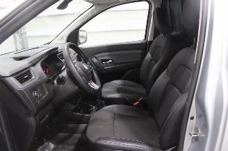 Renault Express  picture 10