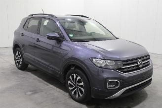 Volkswagen T-Cross  picture 2