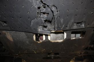 Peugeot 208  picture 16