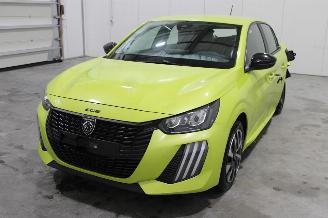 Démontage voiture Peugeot 208  2024/7