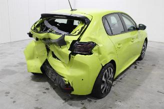 Peugeot 208  picture 3