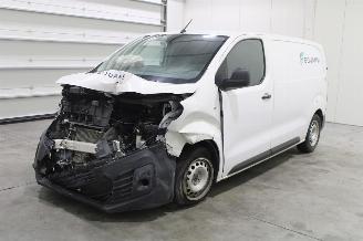 Démontage voiture Peugeot Expert  2023/9
