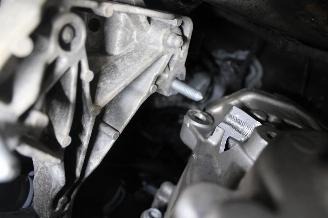 Volkswagen Golf  picture 18